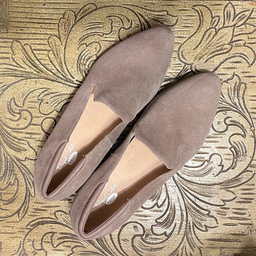 NWOB $119 Dr. Scholl's KEWI Original Collection Loafers 10 W